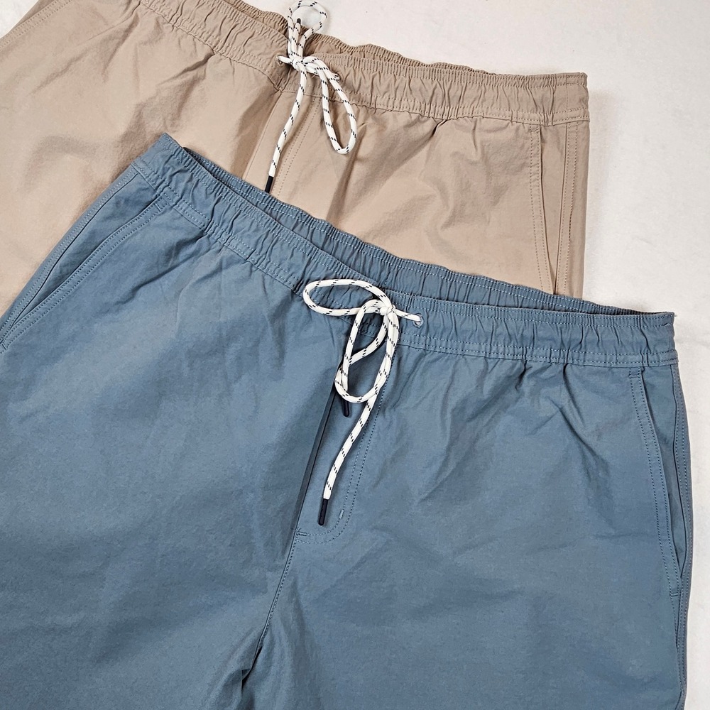 Vineyard Vines Performance Shorts Mens XL Tan Khaki Stretch Drawstring Golf 7in